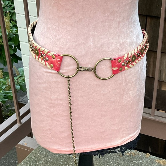 VTG red leather brass detail, chain, raffia, trimmed sparkle belt, medium/Large main image 12